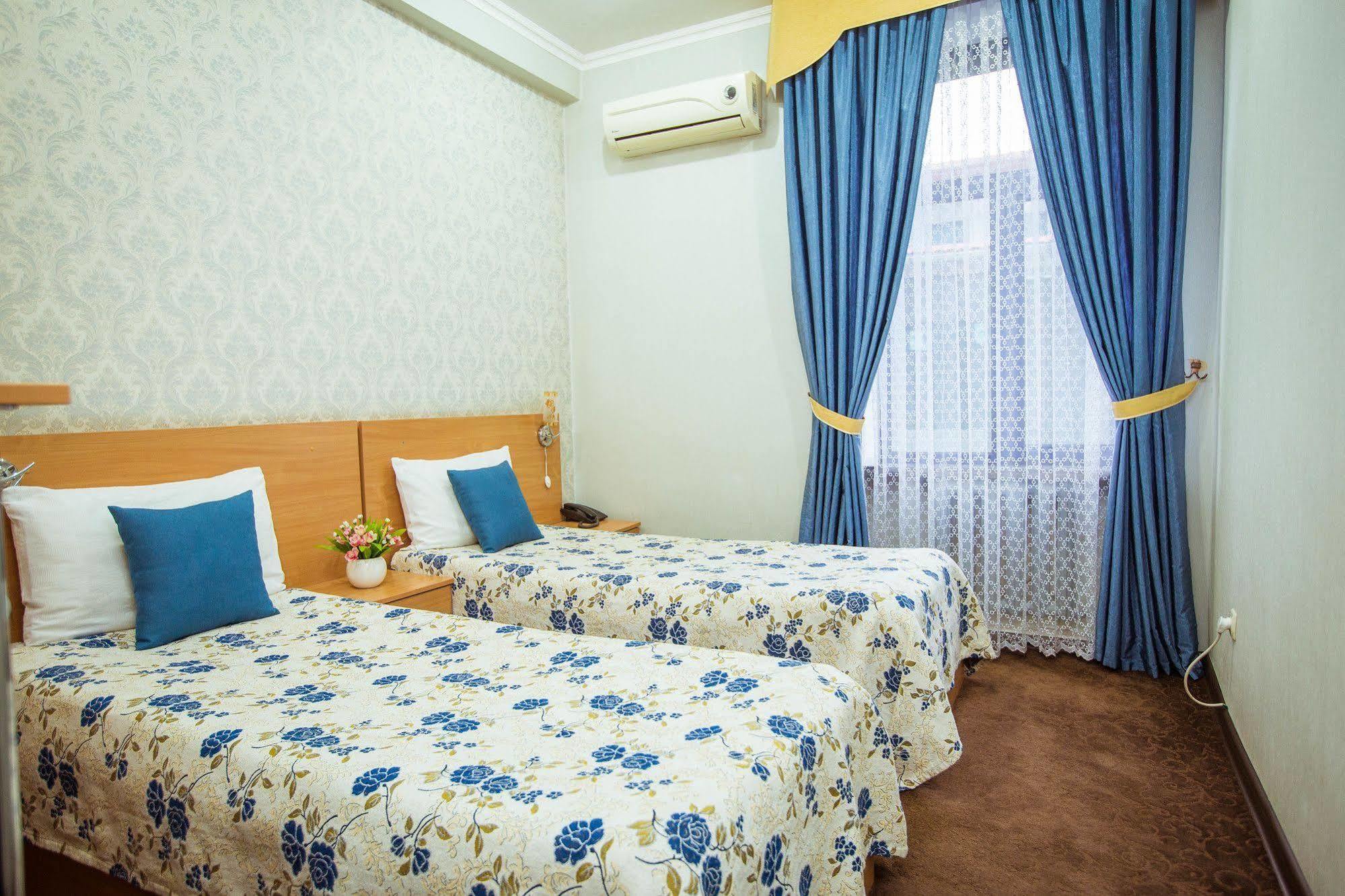 Urmat Ordo Hotel Бишкек Екстериор снимка